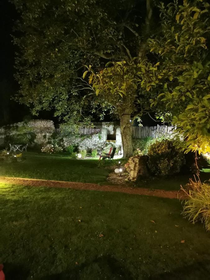 Bed and Breakfast La Tannerie De Montreuil Montreuil  Exterior foto